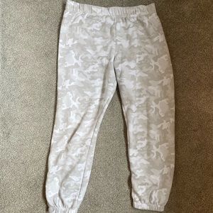 Lazypants camo sweatpants size Extra Large